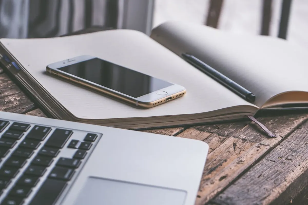 Journaling Prompts Checklist for a Fresh Start