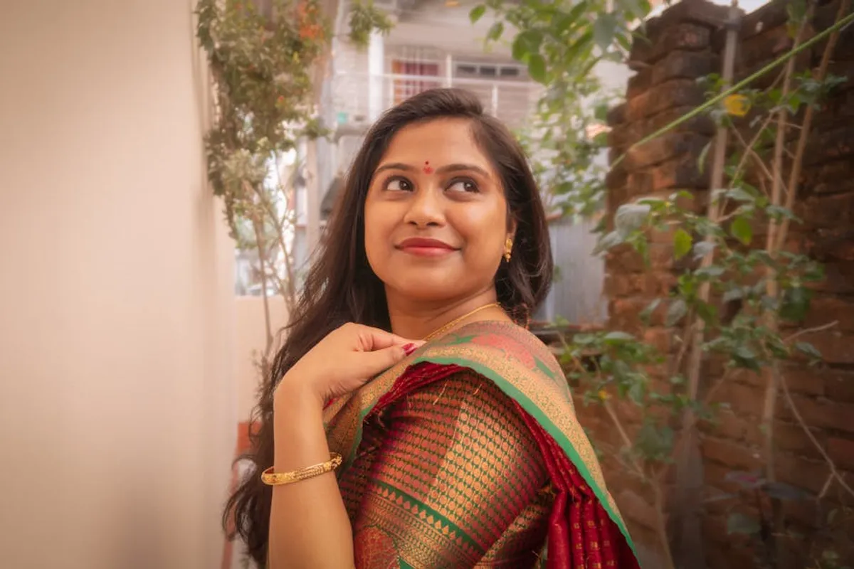 Saree captions for instagram: Style Guide, Trends, Looks, and Outfit Ideas