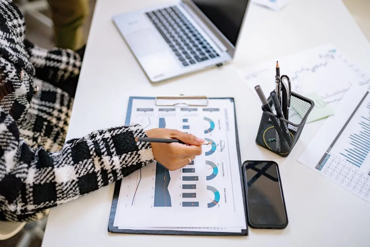 What Marketers Should Check Before Writing About itsnewztalkies.com: For Goal-Focused Communities